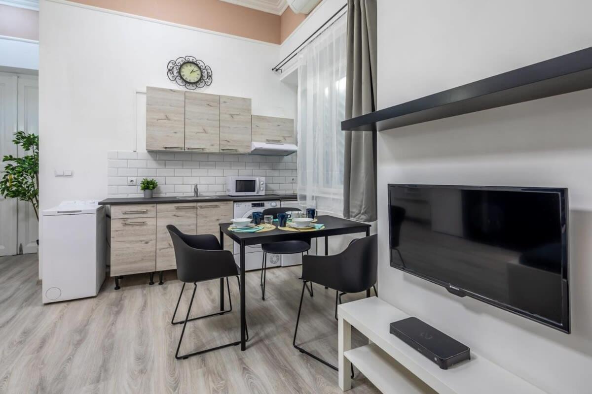 New Central And Convenient Budapest Exterior photo